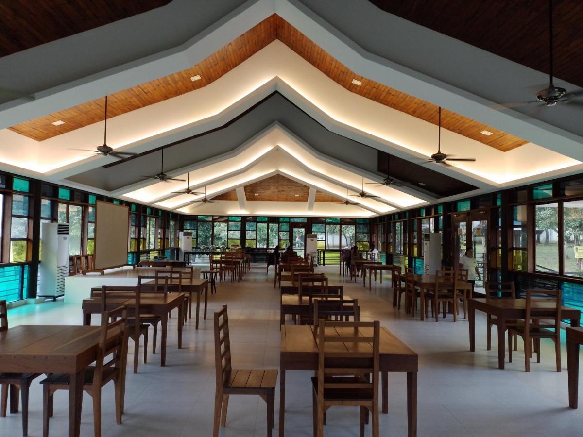 Villa Marilyn Resort And Hotel Coron Exteriör bild